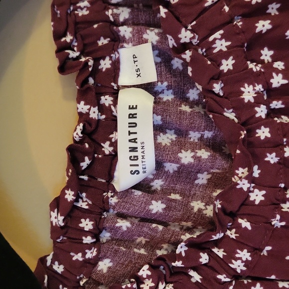 Reitmans blouse - Picture 2 of 3